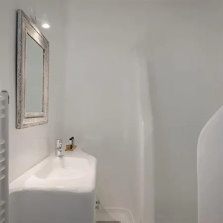 别墅 Lavish Mykonos Retreat | Nimbus | 6 Bedrooms | Terrace With Spectacular Sea Views | Private Pool | Bbq | *