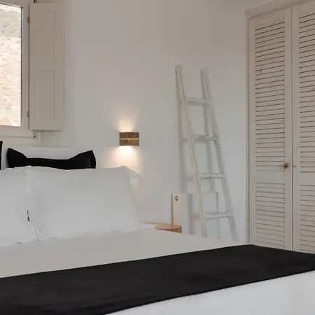 Lavish Mykonos Retreat | Nimbus | 6 Bedrooms | Terrace With Spectacular Sea Views | Private Pool | Bbq | Vila Kalafatis